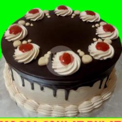 Kue Ulang Tahun Mocca Coklat Bulat Uk 20x20