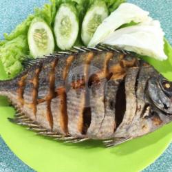 Ikan Baronang Goreng Kering