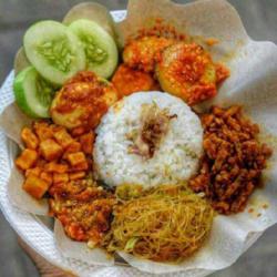 Nasi Uduk Putih