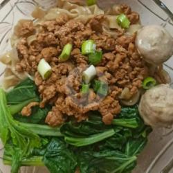 Mie Lebar Pangsit Bakso ( Halal )