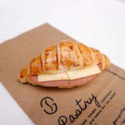 Mini Croissant Smoked Beef And Cheese