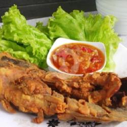 Paket Pecel Lele Crispy   Ayam Geprek Jumbo