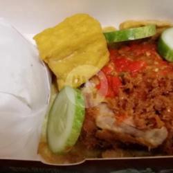 Ayam Geprek Dadar Telor