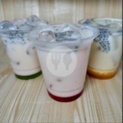 Ice Yakult Leci Milk