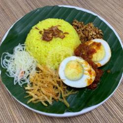 Nasi Kuning Telur Balado