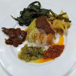 Nasi Rendang Daging   Pergedel   Es Teh