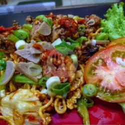 Mie Tulang Rica Rica Goreng/kuah