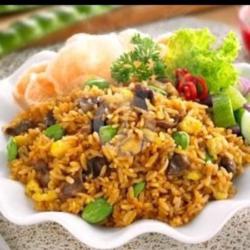 Nasi Goreng Spesial Telor Ati Ampela Baso Ayam Pete