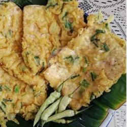 Tempe Mendoan Anget