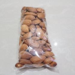 Kacang Almond Panggang