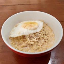 Indomie Susu Telor.