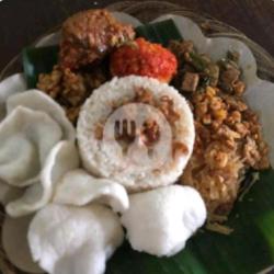 Nasi Uduk Medan Polos