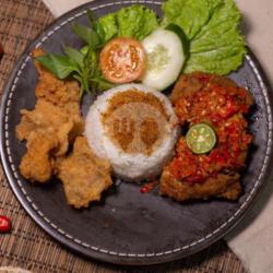 Nasi Ayam Geprek   Kulit Crispy