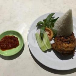 Paket Ayam Bakar Dada
