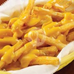 French Fries Cheesy Sauce