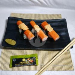 Kani Spicy Sushi