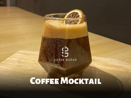Garis Batas Coffee, Saxsofone