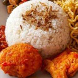 Nasi Campur Mie Kuning Telor Bali Smbel Pisah Krtas Bngkus