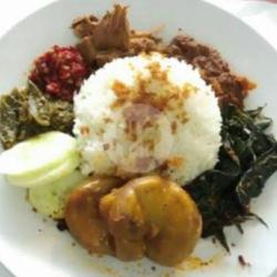 Nasi Usus Sapi Gulai