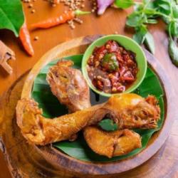 Sego Sambel Kepala Ayam Ungkep