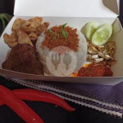 Nasi Kulit Empal Gepuk