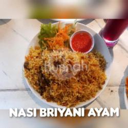 Nasi Briyani Ayam Untuk 4 Orang