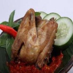 Ayam Goreng Dada Sambel Lalap