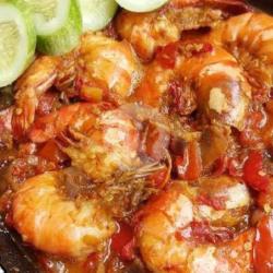 Seafood (cumi Udang)  Kol Goreng  Timun Sambal