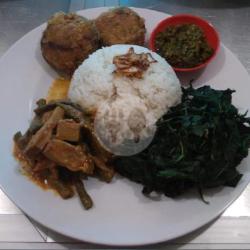 Nasi Bergedel