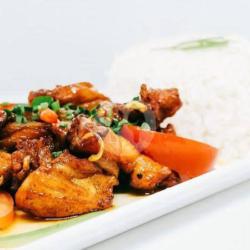 Nasi Daging Ayam Saos Mentega