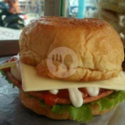 Burger Ham Telur Cheese