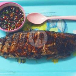 Ikan Tenggiri Bakar 3, 5 On.