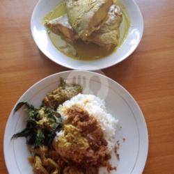 Nasi Padang Kepala Kakap