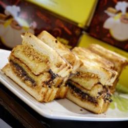 Chocomaltine Pisang - Cheese Cream