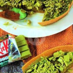 Martabak Manis Reguler Kitkat Greentea