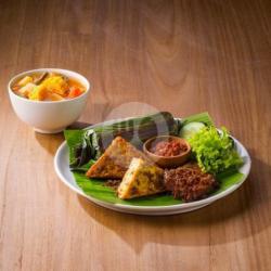 Nasi Timbel Empal Sayur Asem