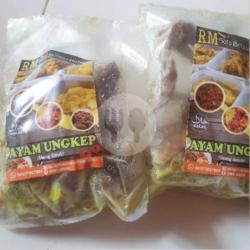 Ayam Ungkep Kuning