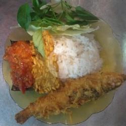 Nasi Bandeng Tahu Tempe