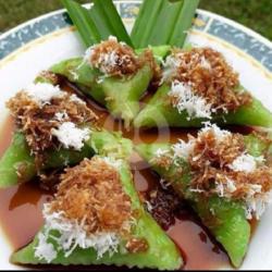 Kue Lupis Ketan Original Topping Kelapa / Buah