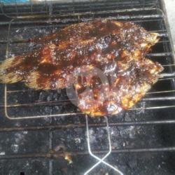 Pecak Ikan Gurame Bakar