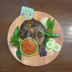 Ikan Nila Bakar
