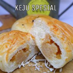 Roti Keju Special