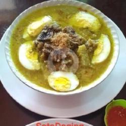 Soto Madura Daging   Jeroan(babat Paru)   Telur