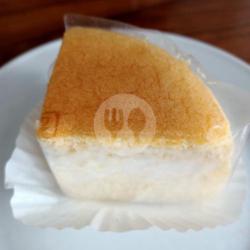 Harajuku Cheese Cake Slice