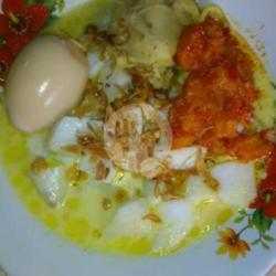 Lontong Opor Telur