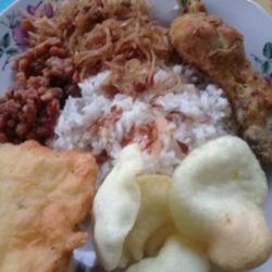 Nasi Uduk Super Lengkap