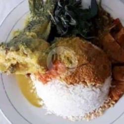 Nasi Ikan Mas Pesmol