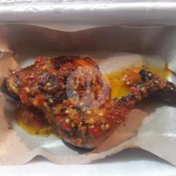 Ayam Bakar Penyet Pedas