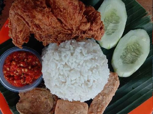 Ayam Geprek Muantap,Medan Petisah