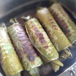 Nasi Bakar Jagung Telur Puyuh Lada Hitam